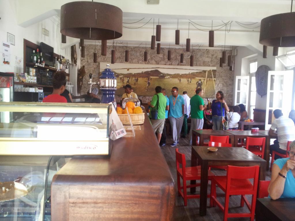 Отель Casa Cafe Минделу Экстерьер фото