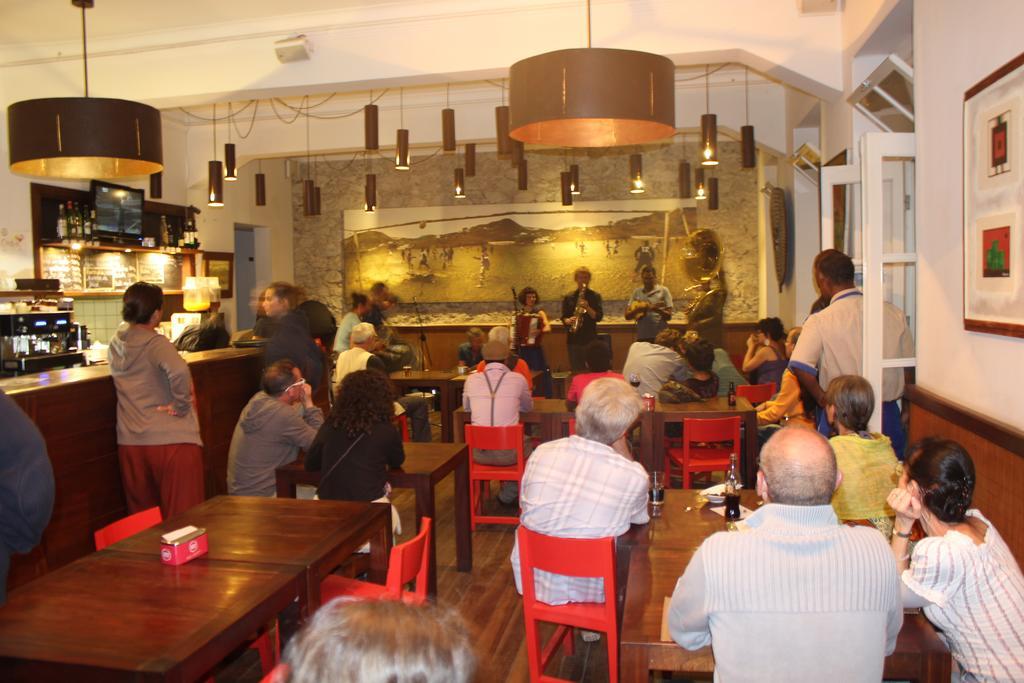 Отель Casa Cafe Минделу Экстерьер фото